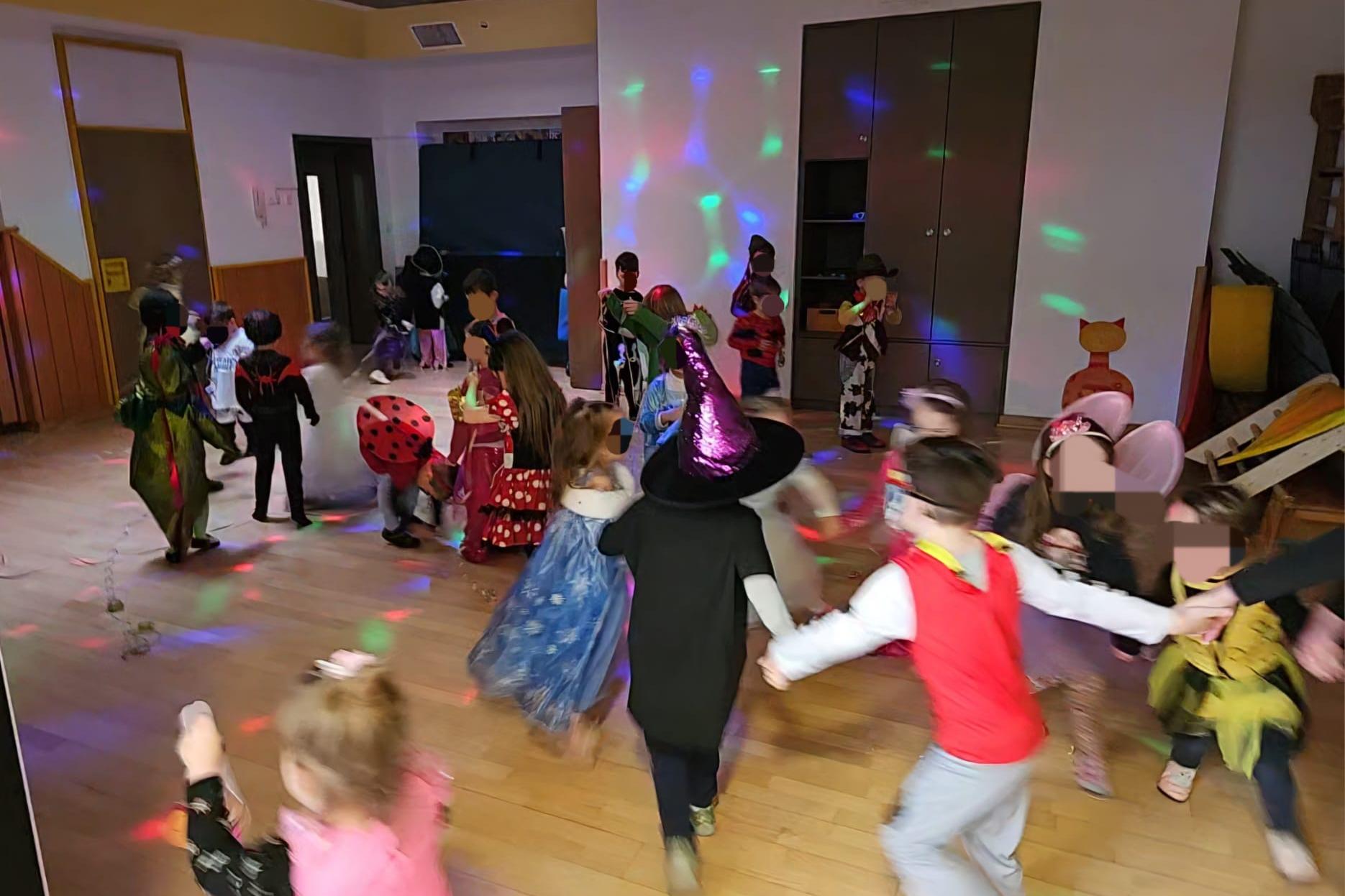 Ausgelassene Stimmung in der Disco